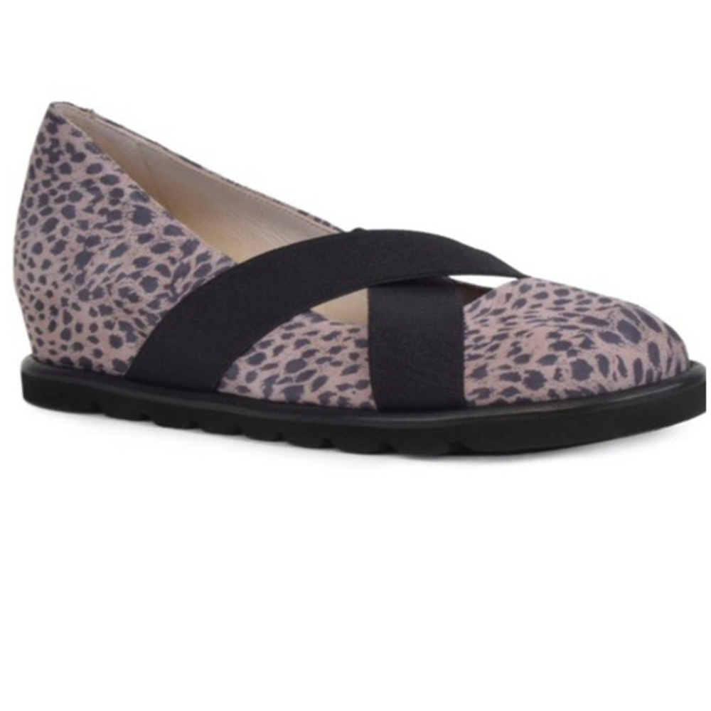 AMALFI Maggio Cs Wedge Taupe Jaguar 7 Print $275